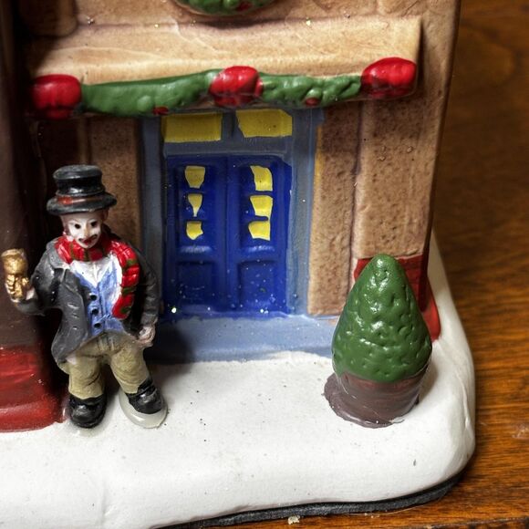 Walmart Village Collection 2018 Christmas Store Ceramic Light Up Decoration 12x7 - Picture 3 of 12